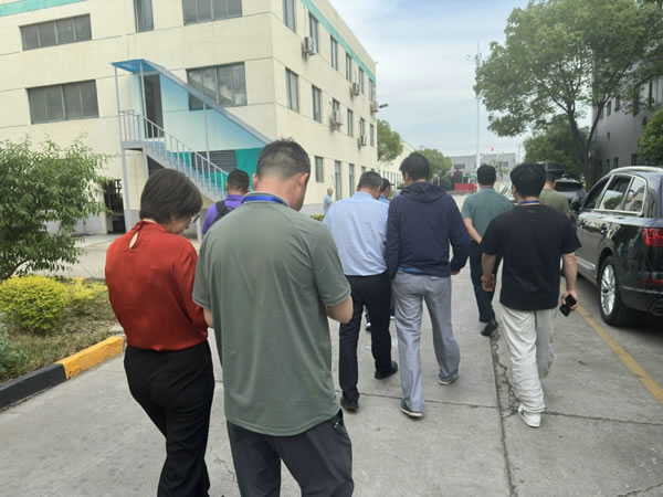 “饰”在当下“面”向未来 —— EB饰面材料场景应用及技术论坛圆满落幕 “饰”在当下“面”向未来 —— EB饰面材料场景应用及技术论坛圆满落幕